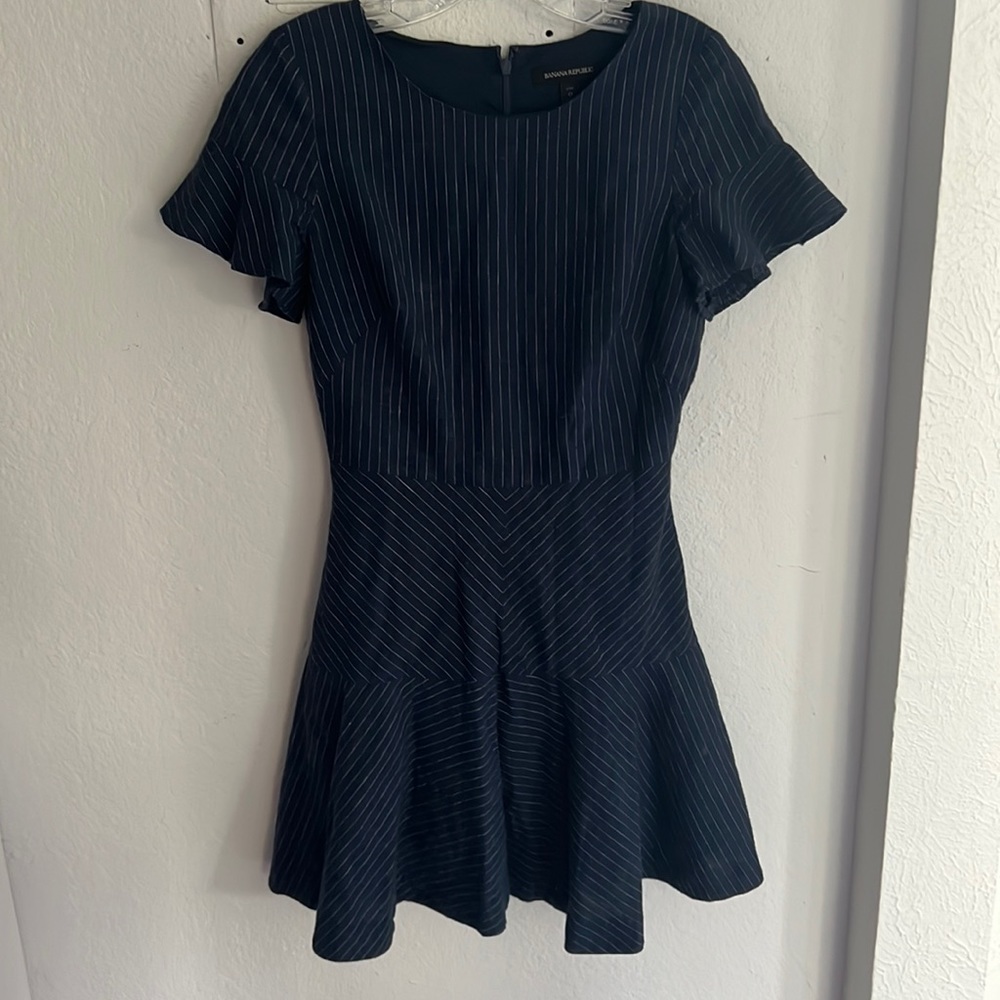 Sexy Banana Republic Blue Flutter Sleeve Fit and Flare Dress Size 0